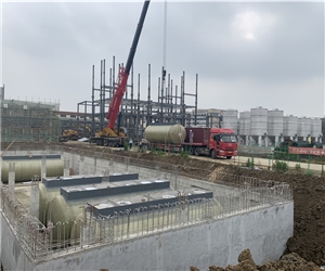 不銹鋼雙層罐到貨現場 